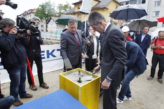 Položili temeljni kamen za gradnjo stanovanjskega kompleksa Belle vie Tivoli